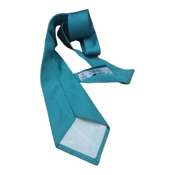 TURNBULL & ASSER Solid Green Silk Tie HANDMADE ENGLAND 57/ 3.6 EC